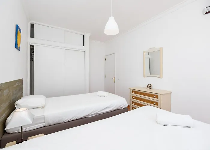 Lili Вілла Албуфейра